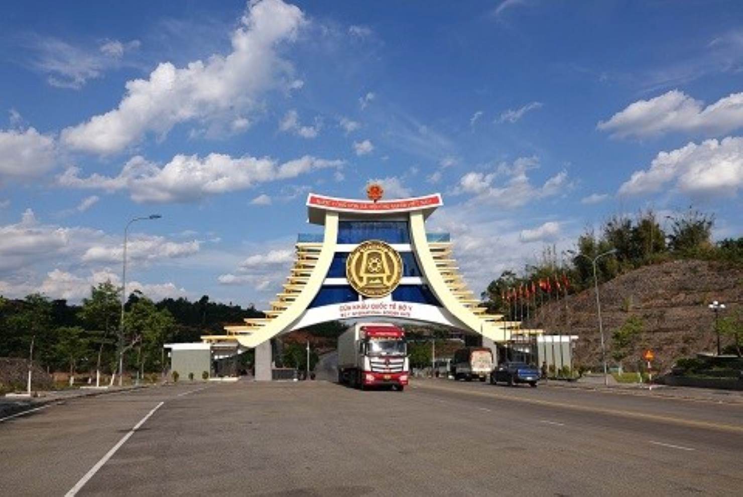 Đà Nẵng tổ chức Diễn đàn Hợp tác Đầu tư, Thương mại và Du lịch tại Lào